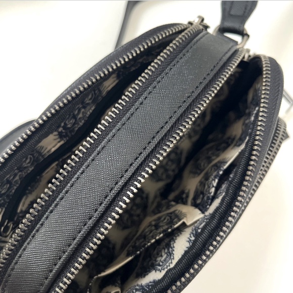 Ed Hardy Crossbody Bag Black Rose Tattoo Print Y2K Punk Rock Heart Logo NWT - Picture 6 of 6